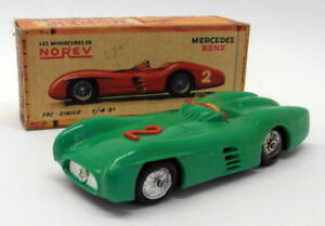 【送料無料】ホビー　模型車　車　レーシングカー スケールヴィンテージプラスチックメルセデスベンツグリーン＃norev 143 scale vintage plastic 12 mercedes benz competition green 2