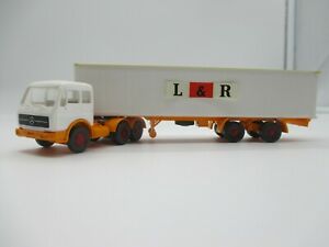 【送料無料】ホビー 模型車 車 レーシングカー wiking mercedes benz 2632s container camion lamp;r schub68