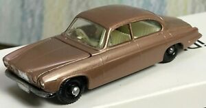 【送料無料】ホビー　模型車　車　レーシングカー マッチoミントジャガーmatchbox lesney no 28 c mk10 jaguar menthe 4bpw cd