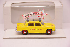 【送料無料】ホビー　模型車　車　レーシングカー プジョーシルクドボックスpeugeot 404 cirque pinder miniroute 143 en boite