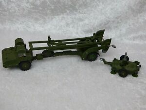 【送料無料】ホビー　模型車　車　レーシングカー ミサイルエレクターミサイルプラットフォームdinky toys missile erector missile launching platform｜hokushin
