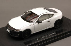 【送料無料】ホビー　模型車　車　レーシングカー トヨタモデルtoyota 86 rc white 143 model 44885 ebbro