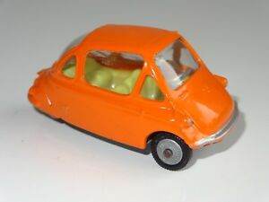 【送料無料】ホビー　模型車　車　レーシングカー バブルカーcorgi heinkel economy car bulle voiture 233