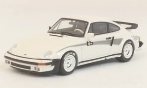 【送料無料】ホビー　模型車　車　レーシングカー ネオポルシェホワイトカットneo 46585 porsche 930 bb coupe blanc 143