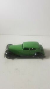 【送料無料】ホビー　模型車　車　レーシングカー dinky berlinebel exemple b60