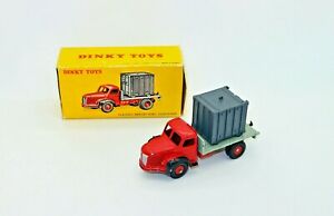 【送料無料】ホビー　模型車　車　レーシングカー dinky toys meccano france 34b plateau berliet avec container｜hokushin