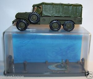 【送料無料】ホビー　模型車　車　レーシングカー ダッジフランスボックスmilitary 1960 dodge torpedo 6x6 transport troupes france jouets fj ref 403 box 19,156円