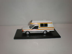 【送料無料】ホビー　模型車　車　レーシングカー モデルアウディキャンプ143 autocult modele resine audi 100 camper 1985｜hokushin