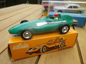 【送料無料】ホビー　模型車　車　レーシングカー フランスオリジナルボックスシリーズsolido france serie 100 vanwall n 104 etat neuf dans tres belle boite dorigine｜hokushin
