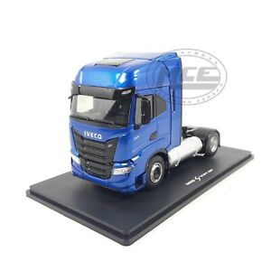 【送料無料】ホビー　模型車　車　レーシングカー トラックトターフィアットストッケホル