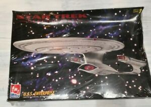 【送料無料】ホビー　模型車　車　レーシングカー スタートレックエンタープライズamt ertl 8793 star trek generations uss enterprise｜hokushin