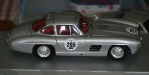 【送料無料】ホビー　模型車　車　レーシングカー メルセデスベンツルマンクラシック118 mercedes benz 300 sl le mans classic 2012｜hokushin