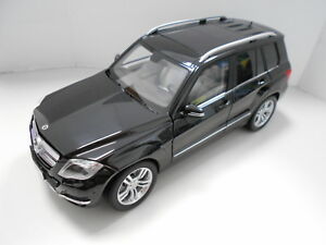 【送料無料】ホビー　模型車　車　レーシングカー メルセデスベンツgta11008bk mercedesbenz glk 118｜hokushin