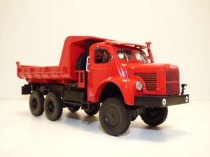 【送料無料】ホビー 模型車 車 レーシングカー トラックレッドバケットcamion berliet gbc 8 6x6 benne rouge 143|hokushin