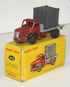 【送料無料】ホビー 模型車 車 レーシングカー フランスberliet en metal dinky toys 143 34 ref made in france circa 1950|hokushin