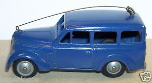 【送料無料】ホビー　模型車　車　レーシングカー ルノーキログラムold original cij renault dauphinoise 300 kgs gendarmerie ref 369 1957 144 b｜hokushin