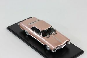 【送料無料】ホビー　模型車　車　レーシングカー ビュイックリビエラスパーク