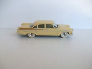 【送料無料】ホビー　模型車　車　レーシングカー ロイヤルダッジセダンdinky toys dodge royal sedan ref 191