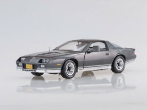 【送料無料】ホビー 模型車 車 レーシングカー シボレーカマロmaquette 118 1982 chevrolet camaro z28 charbon|hokushin