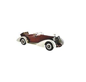 【送料無料】ホビー　模型車　車　レーシングカー オートサムネイルキットロードスターkit pour miniature auto ccc delage d815s roadster 1932 ref 166 20,866円