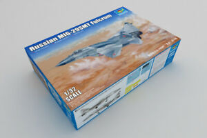 【送料無料】ホビー　模型車　車　レーシングカー トランペッターロシアミグtrumpeter 03225 13 2 russe mig29smt fulcrum neuf｜hokushin