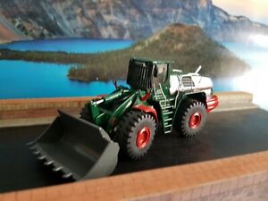 【送料無料】ホビー　模型車　車　レーシングカー ホイールローダスケールnzg l586 wheel loader 150 scale