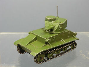 【送料無料】ホビー 模型車 車 レーシングカー モデルライトタンクアンテナdinky toys modele 152a light tank avec antenne|hokushin