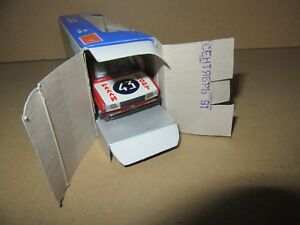 【送料無料】ホビー　模型車　車　レーシングカー ソラーダラリー697h novoexport soviet lada vaz ba3 2105 rallye 143｜hokushin