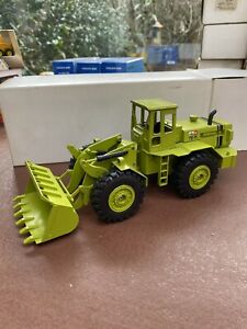 【送料無料】ホビー 模型車 車 レーシングカー コンラッドterex 7271 radlader chargeuse conrad 140|hokushin