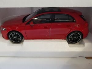 【送料無料】ホビー 模型車 車 レーシングカー クラス118 norev mb aclasse 2018 rouge 183594|hokushin