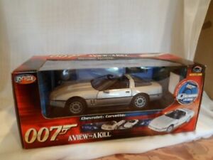【送料無料】ホビー　模型車　車　レーシングカー スケールジェームスボンドシボレーコルベットjoyride, en boite, echelle 118, james bond chevrolet corvette
