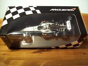 【送料無料】ホビー　模型車　車　レーシングカー マクラーレンメルセデスキミライコネン118 mclaren mercedes mp419 2004 kimi raikkonen｜hokushin