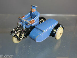 【送料無料】ホビー　模型車　車　レーシングカー ビンテージモデルパトロールオートバイvintage dinky toys modele 043 rac moto patrouille 21,286円