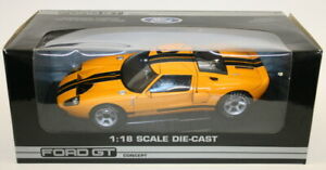【送料無料】ホビー 模型車 車 レーシングカー モデルスケールフォードbeanstalk echelle 118 en metal voiture modele for10014yford gt conceptjaune|hokushin