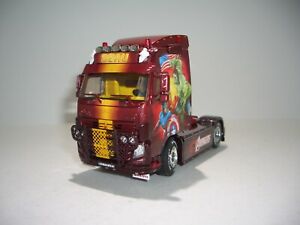 【送料無料】ホビー　模型車　車　レーシングカー トランスポートボルボグローブトロッターユニット&times;wsi 012862 transport beau 150 volvo fh3 globetrotter unite 4x2｜hokushin 21,885円