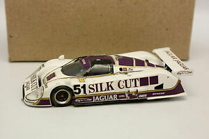 【送料無料】ホビー　模型車　車　レーシングカー ジャガーシルクルマンカットamr 143 jaguar xjr9 silk cut le mans 1986 n51｜hokushin