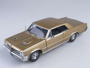【送料無料】ホビー 模型車 車 レーシングカー ポンティアックサドルmaquette 118 1964 pontiac gto selle bronz|hokushin
