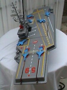 【送料無料】ホビー　模型車　車　レーシングカー フォレスタルellegi portaerei uss forrestal
