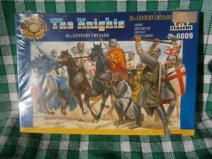 【送料無料】ホビー 模型車 車 レーシングカー ブリスターパッククロスナイツitaleri the knights 17 chevaliers croise sous blister
