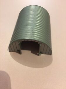 【送料無料】ホビー　模型車　車　レーシングカー イングランドチキンbritains 1984 made in england poulet shelter 11,886円