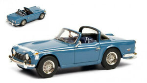 【送料無料】ホビー　模型車　車　レーシングカー ミニチュアスケールモデルトライアンフダイカストeminiature voiture echelle 143 schuco triumph tr250 diecast modelisme static