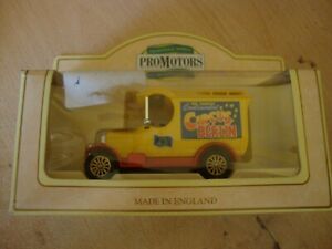 【送料無料】ホビー　模型車　車　レーシングカー モリスヴァンサーカスベルリンl166 lledo promotionnelbull nose morris van cirque berlin