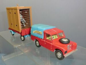 【送料無料】ホビー　模型車　車　レーシングカー コーギーモデルランドローバーエレファントcorgi toys model gs 19 land rover avec elephant amp; gage