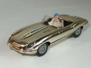 【送料無料】ホビー　模型車　車　レーシングカー コーギージャガータイプcorgi jaguar e type tres rare plaque or 312 211