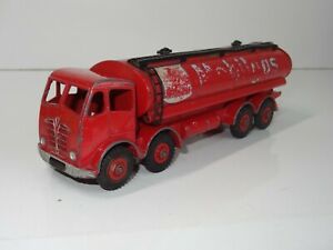【送料無料】ホビー　模型車　車　レーシングカー タンカーdinky foden mobilgas tanker 941 208