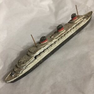 【送料無料】ホビー 模型車 車 レーシングカー フランスライナーノルマンディーdinky toys france ≪?transatlantique paquebot normandie 52c?≫|hokushin