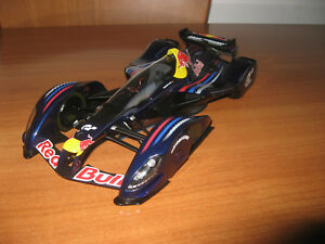 【送料無料】ホビー　模型車　車　レーシングカー レッドブル118 autoart red bull x2010 cod 18108