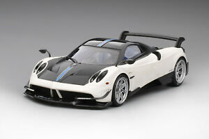 【送料無料】ホビー　模型車　車　レーシングカー マットホワイトtop speed pagani huayra bc matte white 118