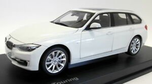 【送料無料】ホビー　模型車　車　レーシングカー パラゴンスケールシリーズツーリングアルパインホワイトparagon 118 echelle moule sous pression 80432244242 bmw serie 3 touring blanc alpin