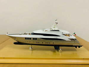 【送料無料】ホビー　模型車　車　レーシングカー メートルヨットボートモデルスケールシルバーカラーhandcrafted 50m yacht boat model 1160 scale resin, silver color